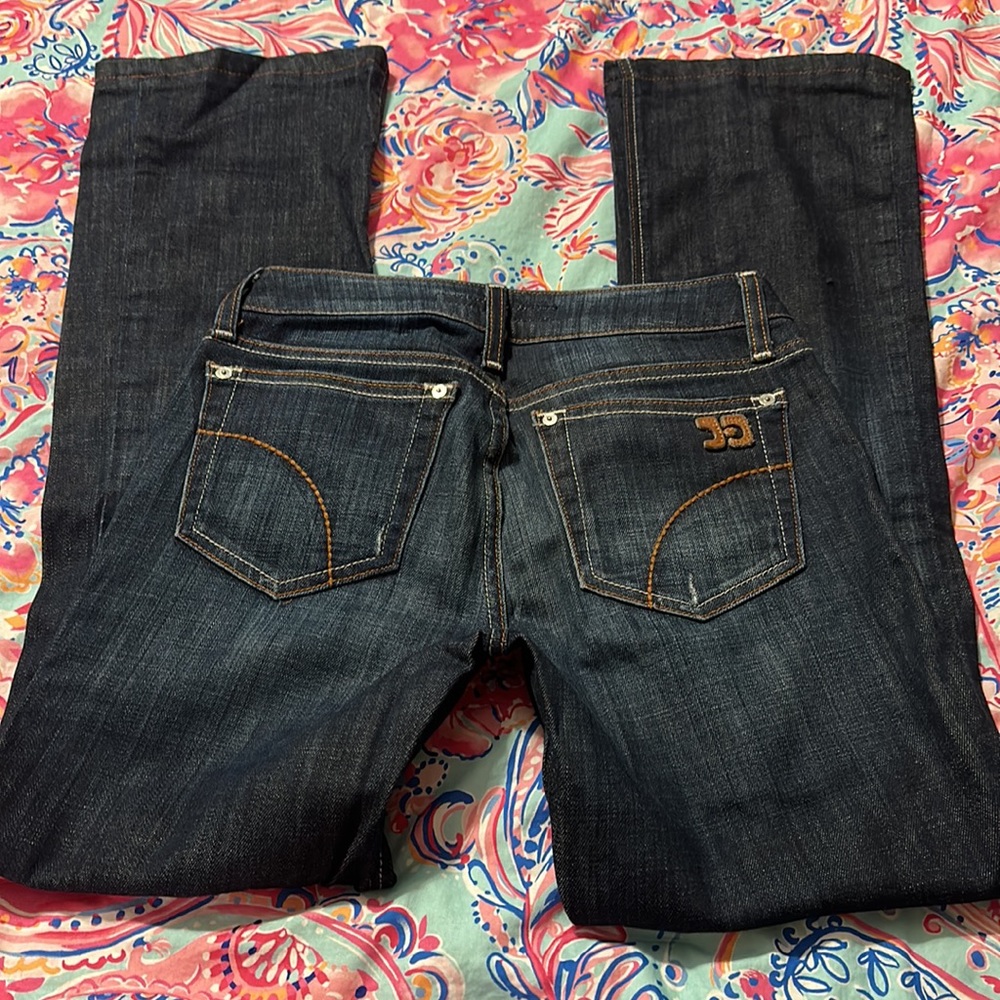 Joe’s Jeans Bootcut Dark Denim Size 25 Stretch Honey 28” Inseam Great Condition!